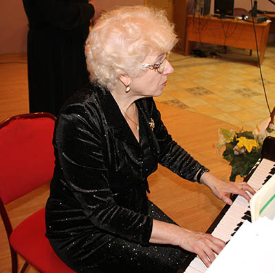 За роялем - Ирина Маскаева